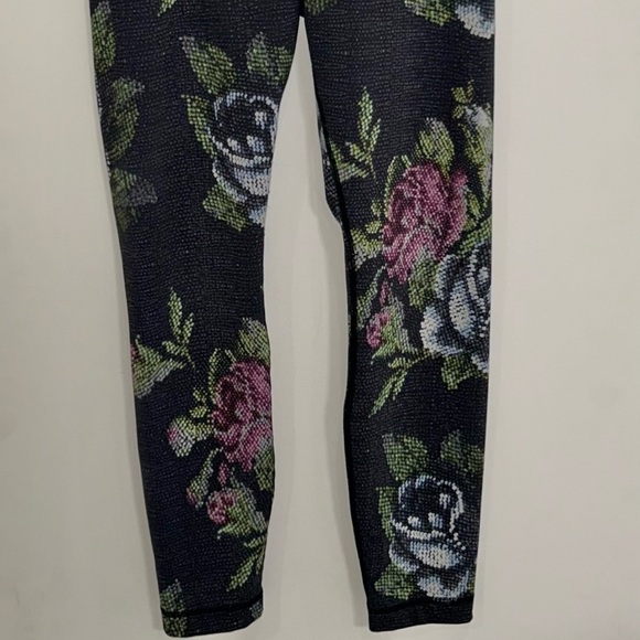 Lululemon High Times Pant Garden Party Smooth Silver Multi Athletic Leggings 4 - Picture 5 of 11